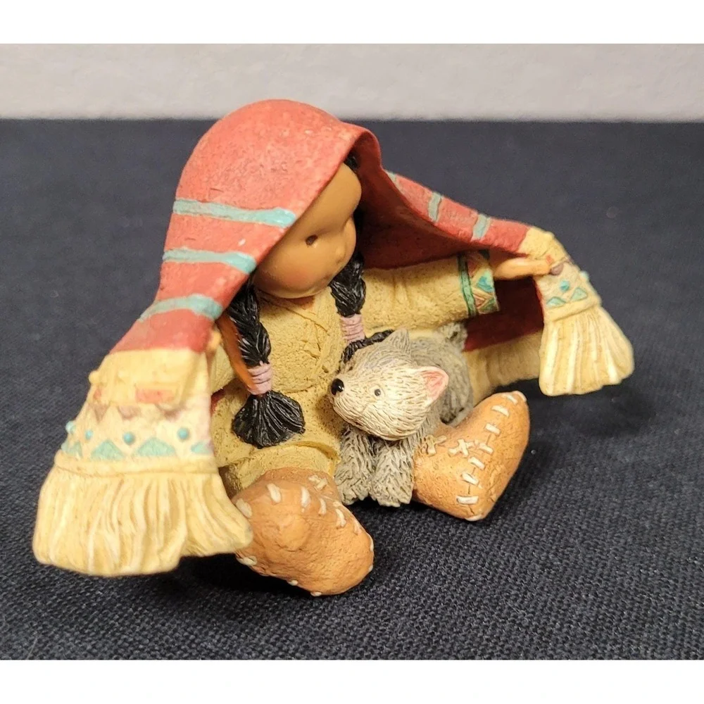 Enesco Friends of the Feather Figurine 